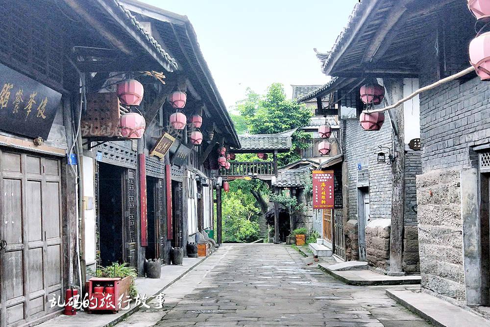 升空的愤怒奶奶